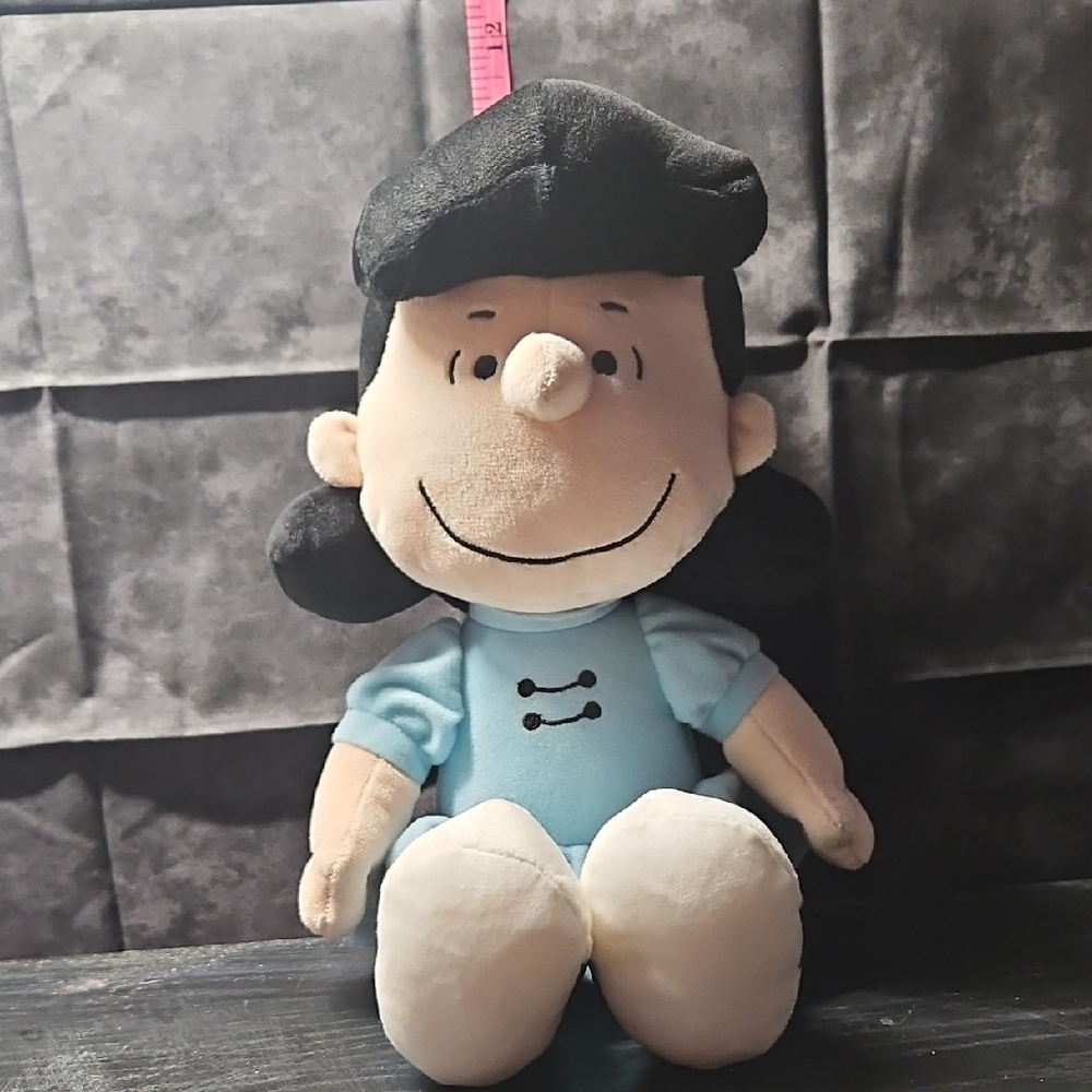 Lucy Van Pelt From Peanuts